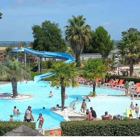Campingplads Mobil 3 Chb Confort, Espace Enfants - Claouey Cap Ferret