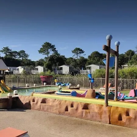 Mobil 3 Chb Confort, Espace Enfants - Claouey Cap Ferret Campingplads Lège-Cap-Ferret