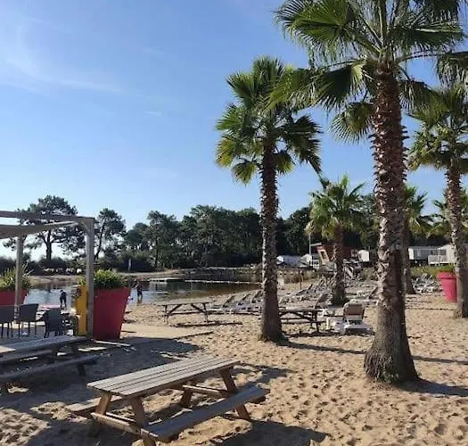 Кемпинг Mobil 3 Chb Confort, Espace Enfants - Claouey Cap Ferret *